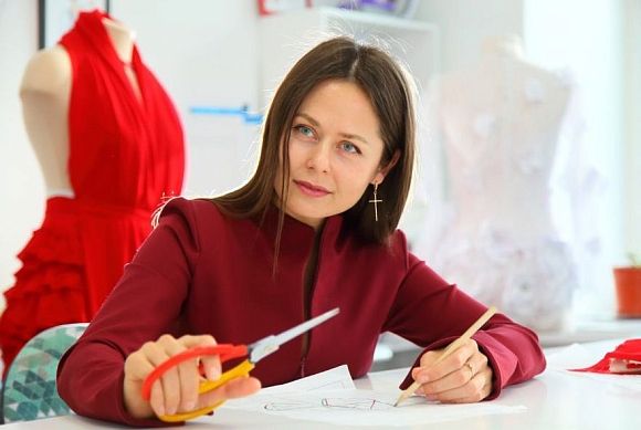 Путь к звёздам: пензенский дизайнер Екатерина Чудина создала наряд для Анны Калашниковой