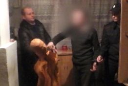 В Кузнецке мужчина нашел у соседа труп мужчины