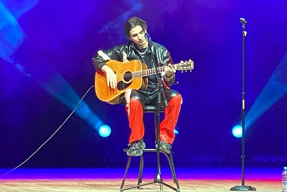 В Кузнецке Амирчику подарили 5 тысяч рублей