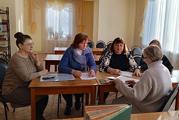 В Каменке обсудили создание детского культурно-просветительского центра 