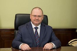 Олег Мельниченко поздравил работников органов безопасности