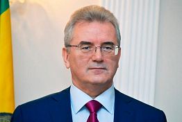 Белозерцев: Никто не должен сидеть в кабинете Белозерцев: Никто не должен сидеть в кабинете