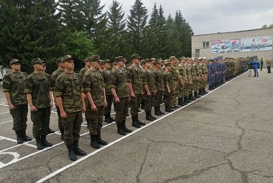В Пензе отметили День призывника