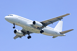 В Средиземном море найдены обломки лайнера A320 авиакомпании EgyptAir В Средиземном море найдены обломки лайнера A320 авиакомпании EgyptAir