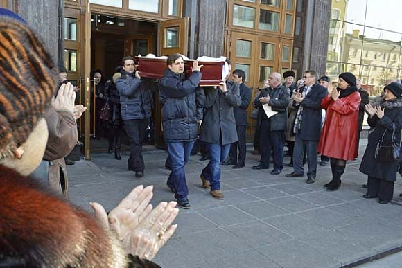 В Пензе прошла церемония прощания с актером Николаем Шевкуненко