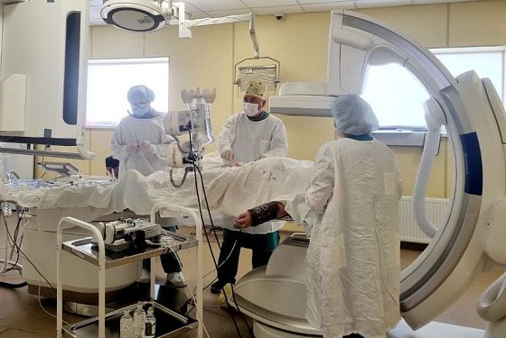 Пензеские врачи первыми в ПФО провели уникальную операцию Пензеские врачи первыми в ПФО провели уникальную операцию