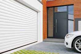 Промышленные ворота — ключ к безопасности предприятия: советы по выбору