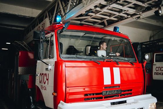 В Кузнецке прокуратура выехала на место пожара, где пострадал младенец
