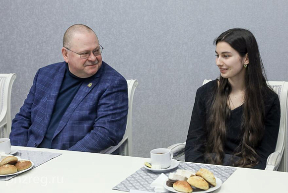 Мельниченко встретился с пологовскими школьниками в Пензе