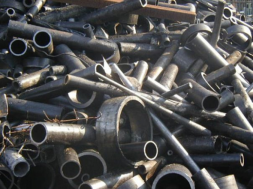 В Пензе с территории предприятия пытались похитить 200 кг лома черных металлов