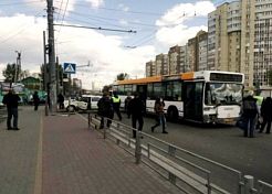В Пензе возбудили уголовное дело по факту столкновения автобуса и ВАЗа