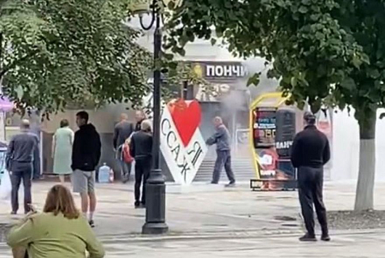 В Пензе на Московской сгорел павильнон с пончиками
