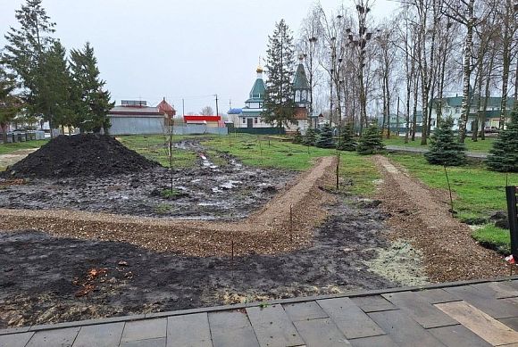 В Башмаково обустраивают сквер на Аллее Героев