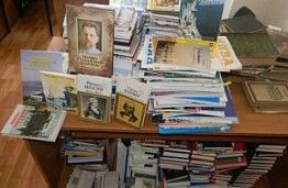 За 4 дня пензенцы принесли в библиотеку более 2 тысяч книг За 4 дня пензенцы принесли в библиотеку более 2 тысяч книг