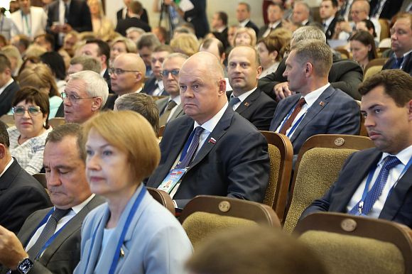 Вадим Супиков стал участником пленарного заседания в Витебске