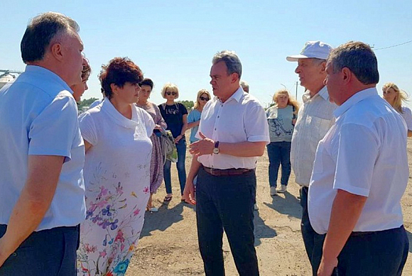Валерий Лидин рассказал колышлейцам о ремонте школы, техникума и дороги