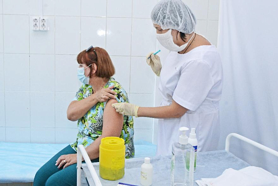 Пензенцы просят вернуть пункты вакцинации в торговые центры