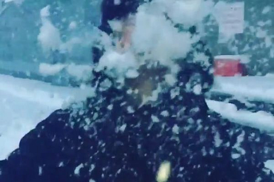 В Пензе победитель шоу «Танцы» получил снежком в лицо