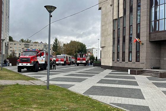 В Пензе из-за пожара эвакуировали сотрудников филармонии