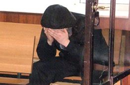 Маньяка, убившего 8-летнюю девочку в Пензенской области, посадили на 23 года Маньяка, убившего 8-летнюю девочку в Пензенской области, посадили на 23 года