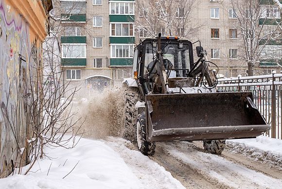 В Пензе предпринимателей накажут за перекидывание снега на проезжую часть