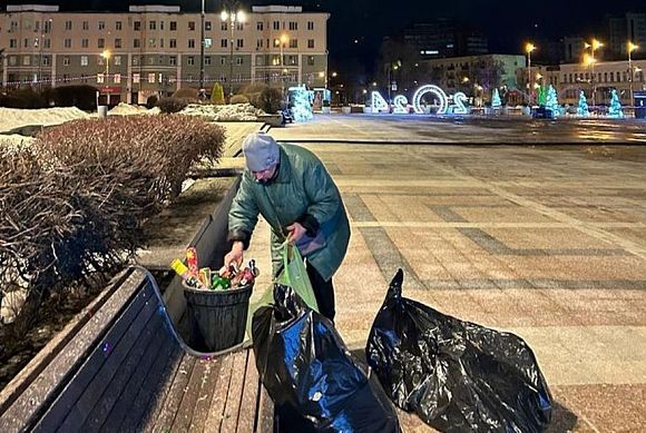 Санитарный патруль приводит Пензу в порядок после новогодней ночи