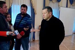 Владимир Соловьев в Пензе: «Мы — чемпионы мира в плане критики» Владимир Соловьев в Пензе: «Мы — чемпионы мира в плане критики»