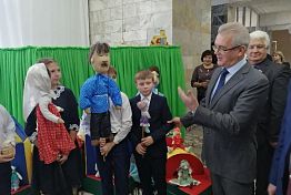 Белозерцеву показали обновленный КДЦ в Махалино