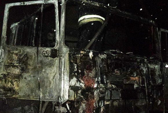 МЧС выложило фото сгоревшего под Пензой грузовика