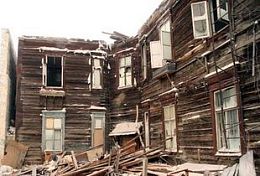 В Пензенской области программу по расселению из ветхого жилья продлили до 2017 года В Пензенской области программу по расселению из ветхого жилья продлили до 2017 года