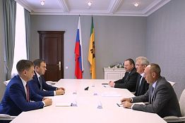 И. Белозерцев обсудил промышленное развитие региона с Ю. Афониным
