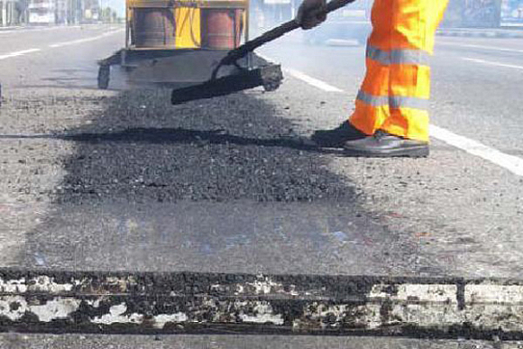 В регионе ремонтируют дороги по обращениям на «прямую линию» губернатора
