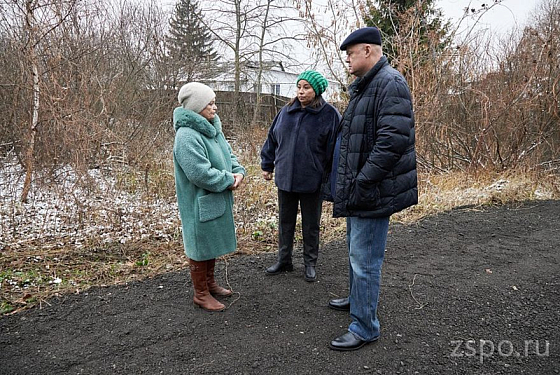 Вадим Супиков помог решить вопрос с ремонтом дороги к дому на ул. Кошевого