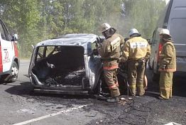 В Челябинской области похоронили семью, погибшую в ДТП в Спасском районе