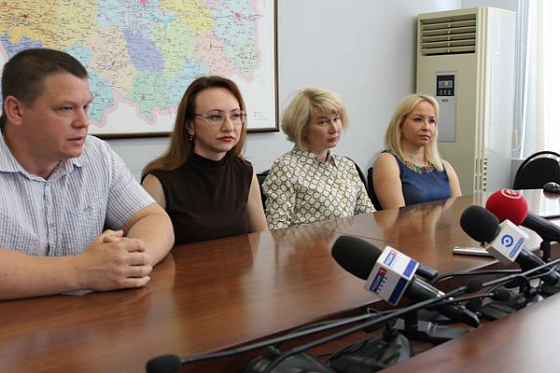 Врачи призвали пензячек не искать косметологов в соцсетях