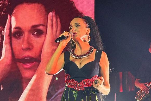 Звезды эстрады защитили Славу после концерта в Пензе