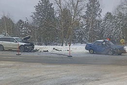 Появились фото с места ДТП в Городищенском районе