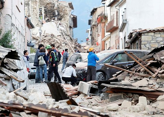 При землетрясении в Италии погибли 37 человек