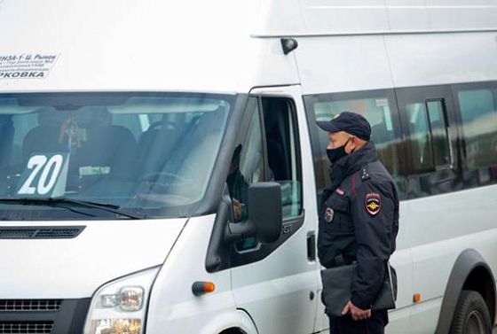  В Пензе продолжают проверять соблюдение масочного режима