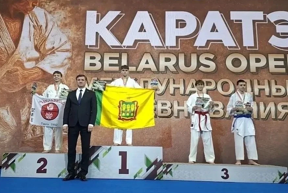 Пензенские каратисты завоевали золото и бронзу в Минске