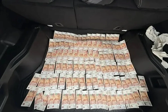 В Пензе мужчина пытался подкупить сотрудника ФСБ за полмиллиона