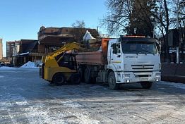 В Пензе дороги от гололеда обрабатывают круглосуточно