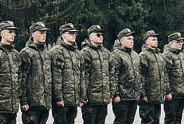 Из Пензы в воинские части отправилась первая команда весеннего призыва Из Пензы в воинские части отправилась первая команда весеннего призыва