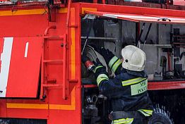 В пензенском Шереметьево мужчину спасли из горящего дома