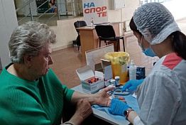 Более 80 пензенцев проверили здоровье и бесплатно поплавали Более 80 пензенцев проверили здоровье и бесплатно поплавали