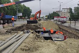 На ул. Красной в третий раз восстанавливают благоустройство