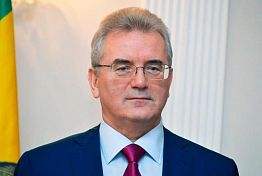 Белoзеpцев вошел в топ-20 губернаторов-блогеров Белoзеpцев вошел в топ-20 губернаторов-блогеров