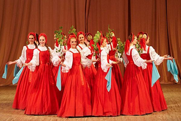 Знаменитый ансамбль «Березка» начнет концерт в Пензе с легендарного хоровода