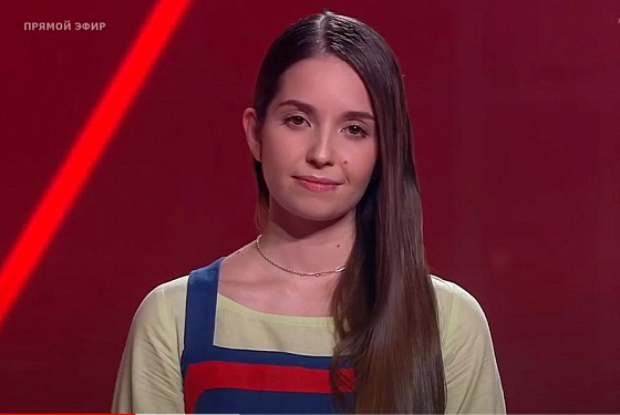 Юлия Кошкина на шоу «Голос» исполнила песню пензенских авторов