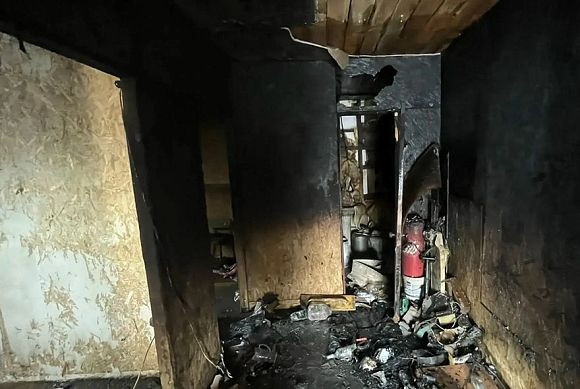 МЧС опубликовало фото с места смертельного пожара в Нижнем Ломове